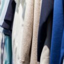 Najlepsze tkaniny kurtkowe: Materiały, które zapewnią wygodę i ochronę